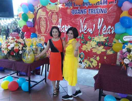 Tổ chức sự kiện